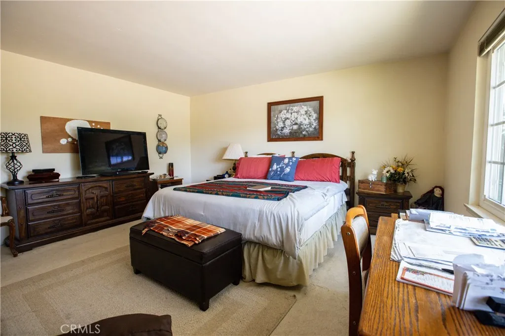 https://cdn.realtyfeed.com/cdn/127/306777111/e5df41e288f656538043936df0931efd.webp