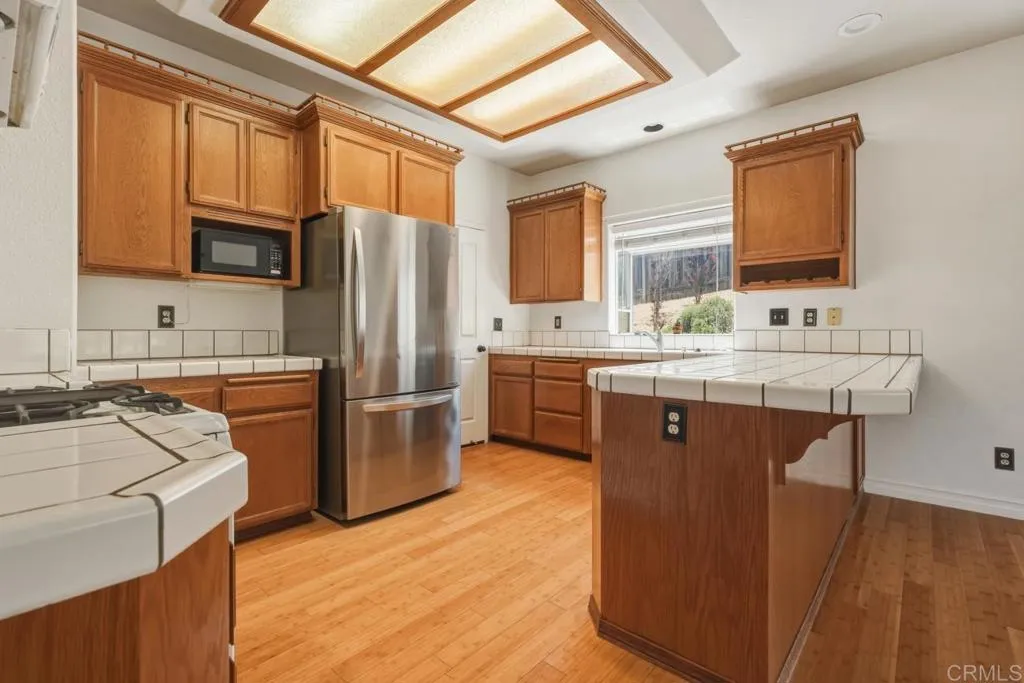 https://cdn.realtyfeed.com/cdn/127/306777137/1e686a29c5b0e7c70c67c36744325802.webp