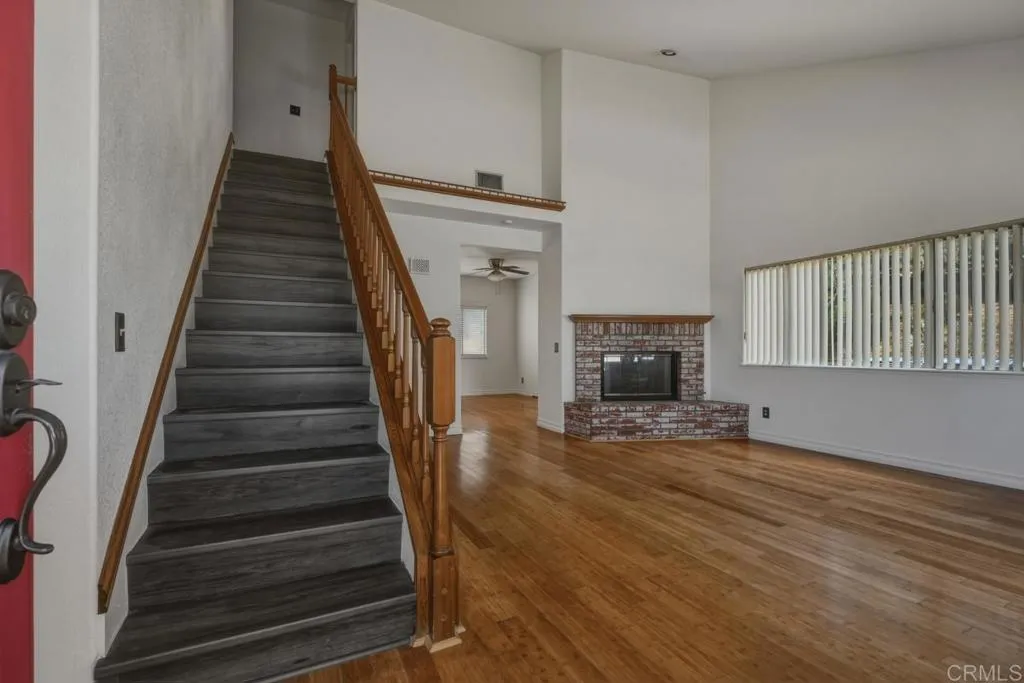 https://cdn.realtyfeed.com/cdn/127/306777137/96b5ca8b5698d488cd9fcff2dcd41ebe.webp