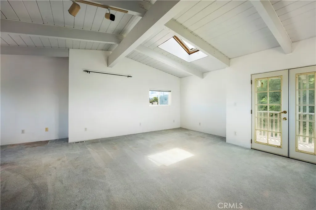 https://cdn.realtyfeed.com/cdn/127/306777164/01587da6a5365f3f86e089f781181426.webp