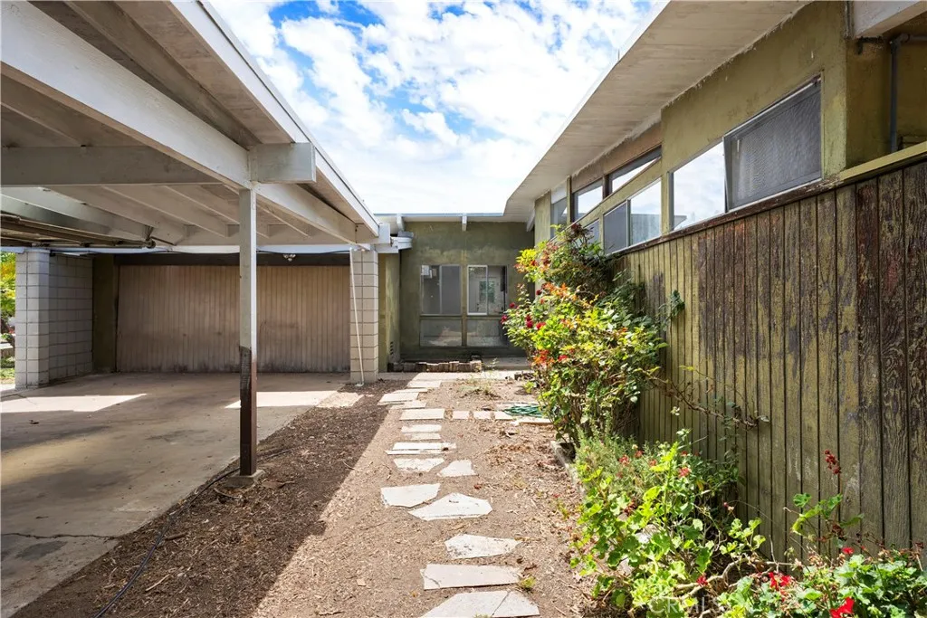 https://cdn.realtyfeed.com/cdn/127/306777164/3806f4c2d8f765944237fe1d71c555cf.webp