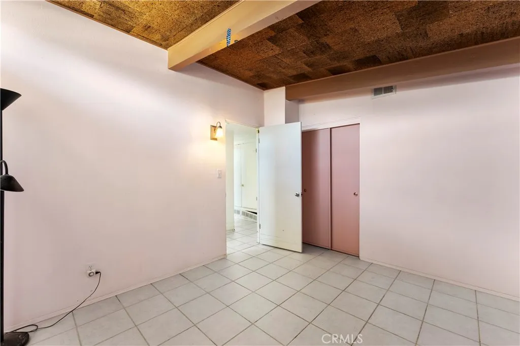 https://cdn.realtyfeed.com/cdn/127/306777164/4237b78cda472fee619e9e25c6e725ea.webp