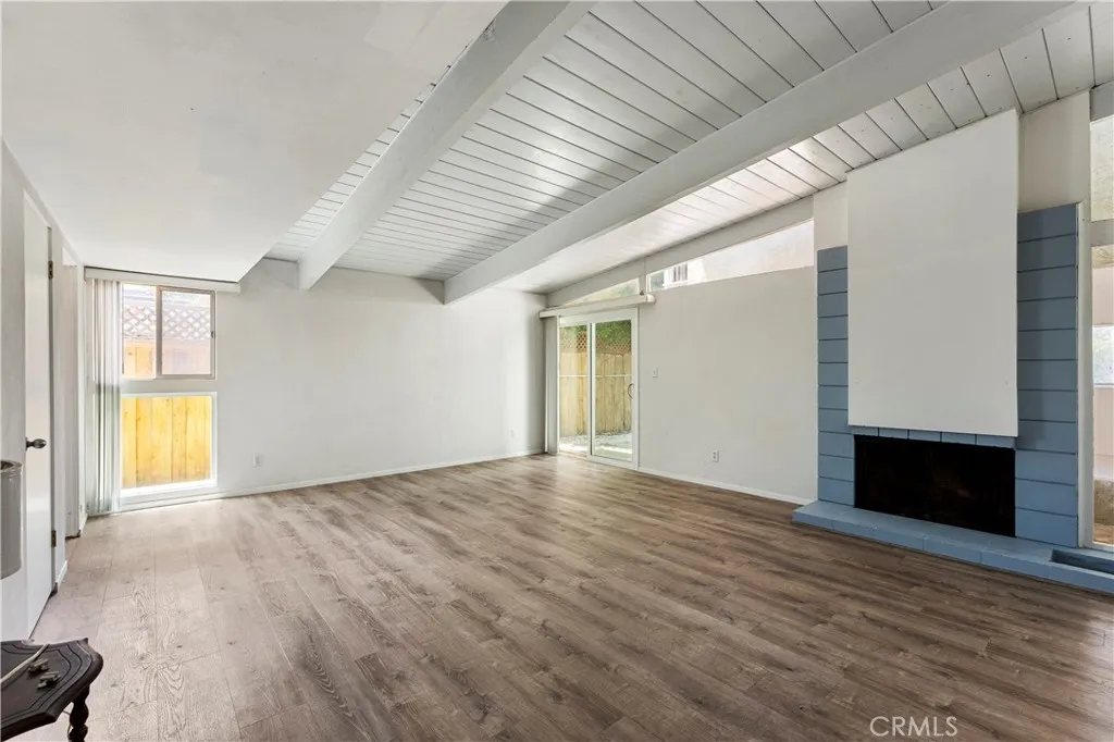 https://cdn.realtyfeed.com/cdn/127/306777164/5dbb1085757e6c02b3d0d356204f1ff8.webp