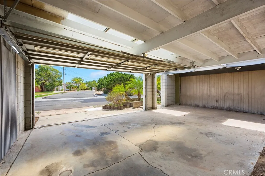 https://cdn.realtyfeed.com/cdn/127/306777164/71d3051f466522d253266f3fe98e2710.webp