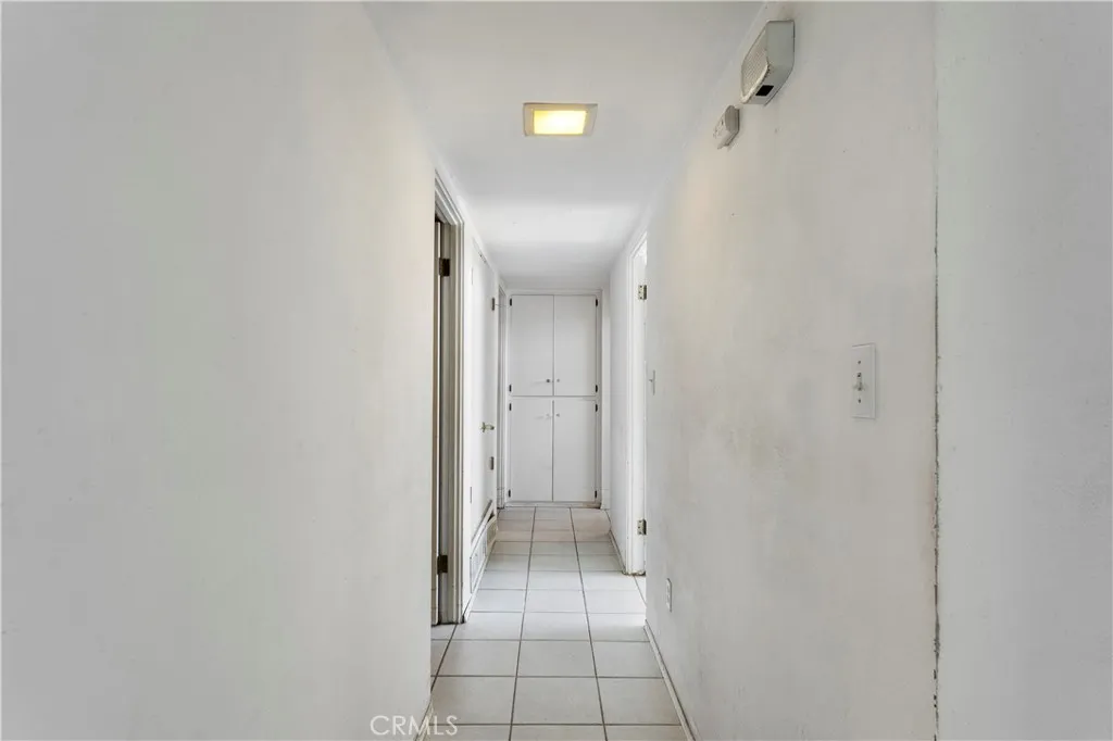 https://cdn.realtyfeed.com/cdn/127/306777164/e9412267a277341a2bdbf29bfe6fdc63.webp