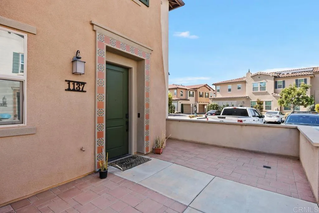 1137 Delpy View Point, Vista, CA 92084 - Main photo, Vista, CA