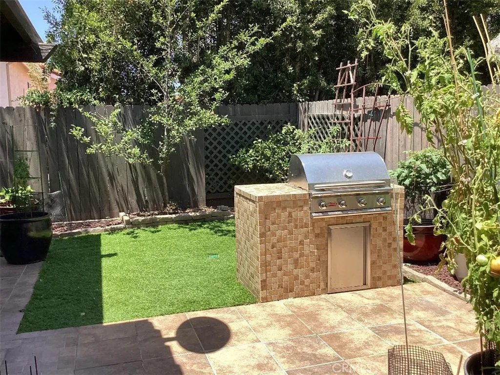https://cdn.realtyfeed.com/cdn/127/306777242/081e12a4e8ff13a9b2ba6ef39a98450a.webp