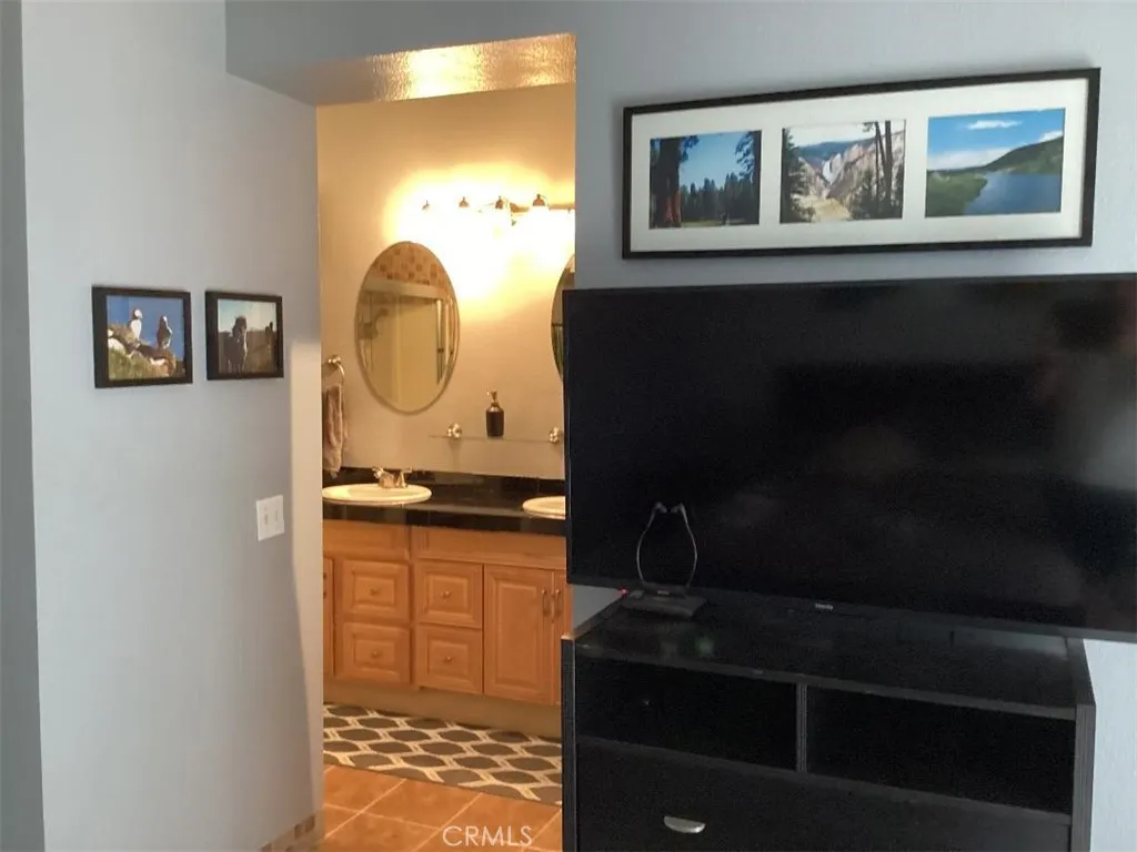 Photo #24: TR26162556 Listing: Photo #24