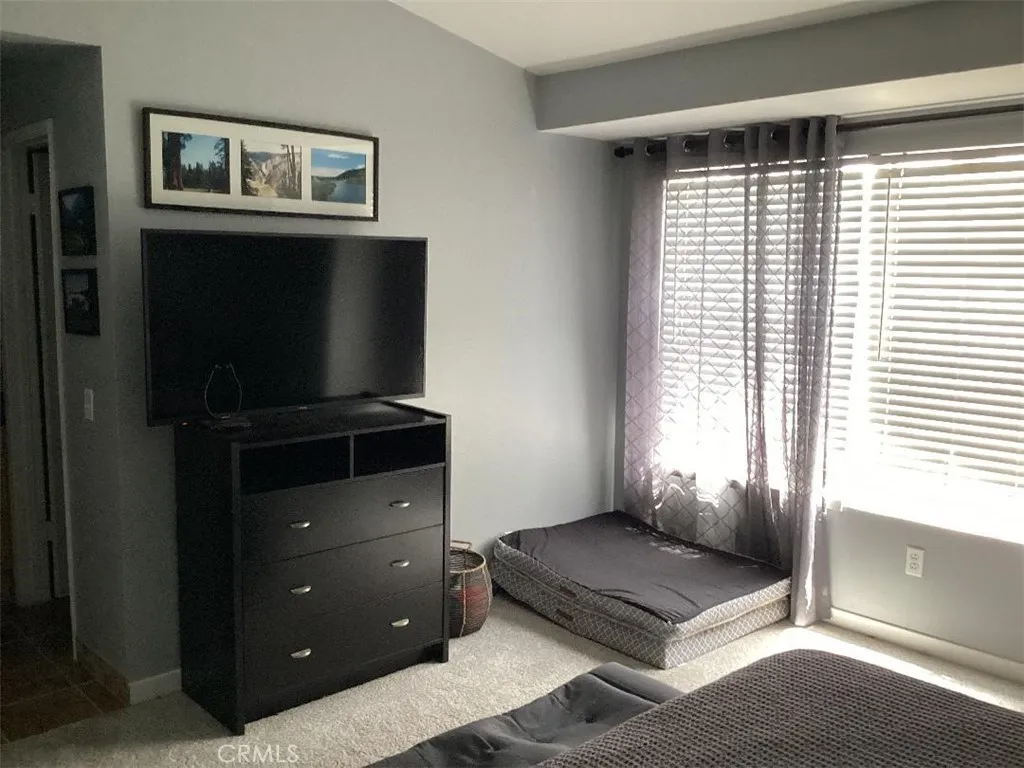 https://cdn.realtyfeed.com/cdn/127/306777242/f08c8c2b16346d5b8bf0a2b37388e551.webp