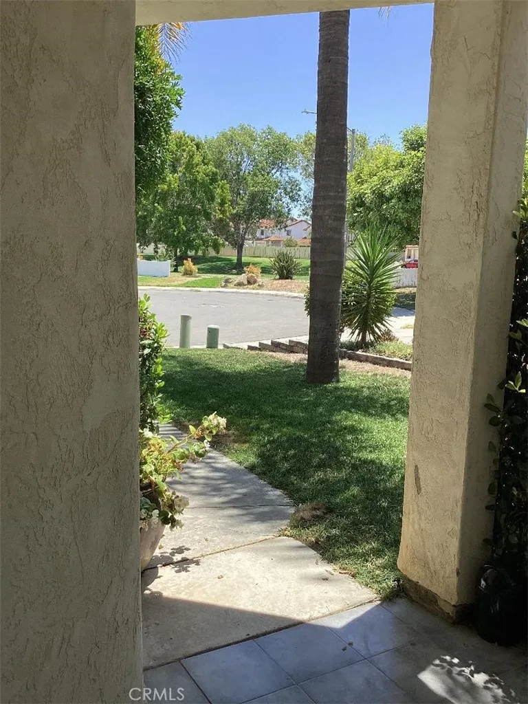 https://cdn.realtyfeed.com/cdn/127/306777242/fb286288c19bf746395381a6c5372527.webp