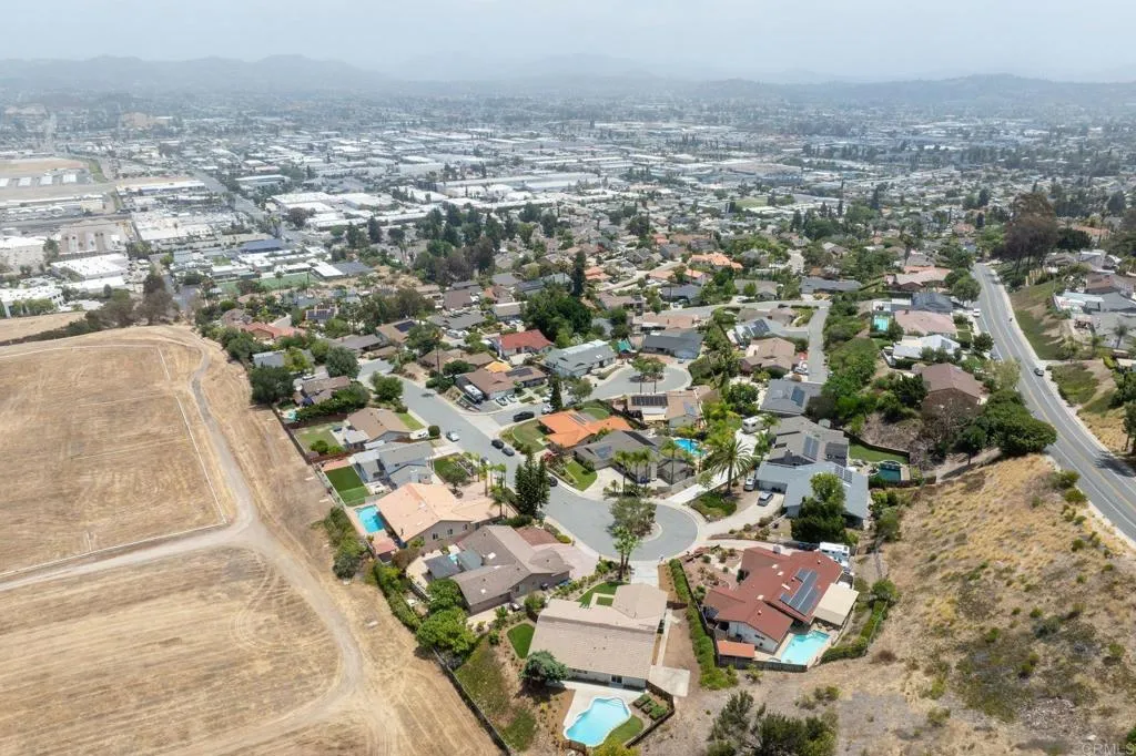 https://cdn.realtyfeed.com/cdn/127/306777268/540b53c581e42c670355fa368534f393.webp