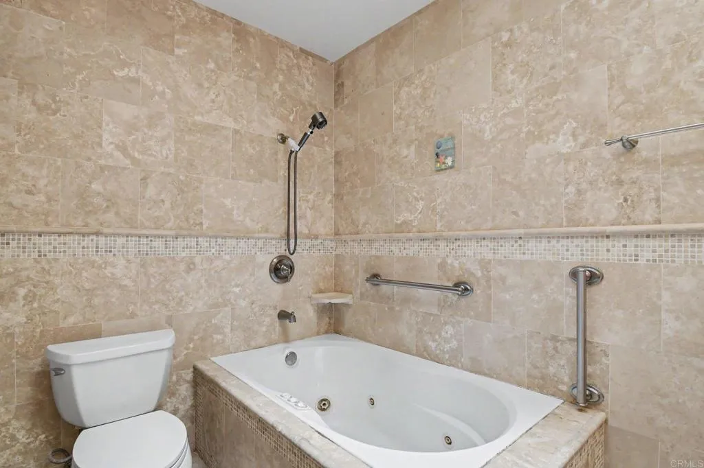 https://cdn.realtyfeed.com/cdn/127/306777268/65170c5e8c6bd3fa07e484ecc7d92141.webp