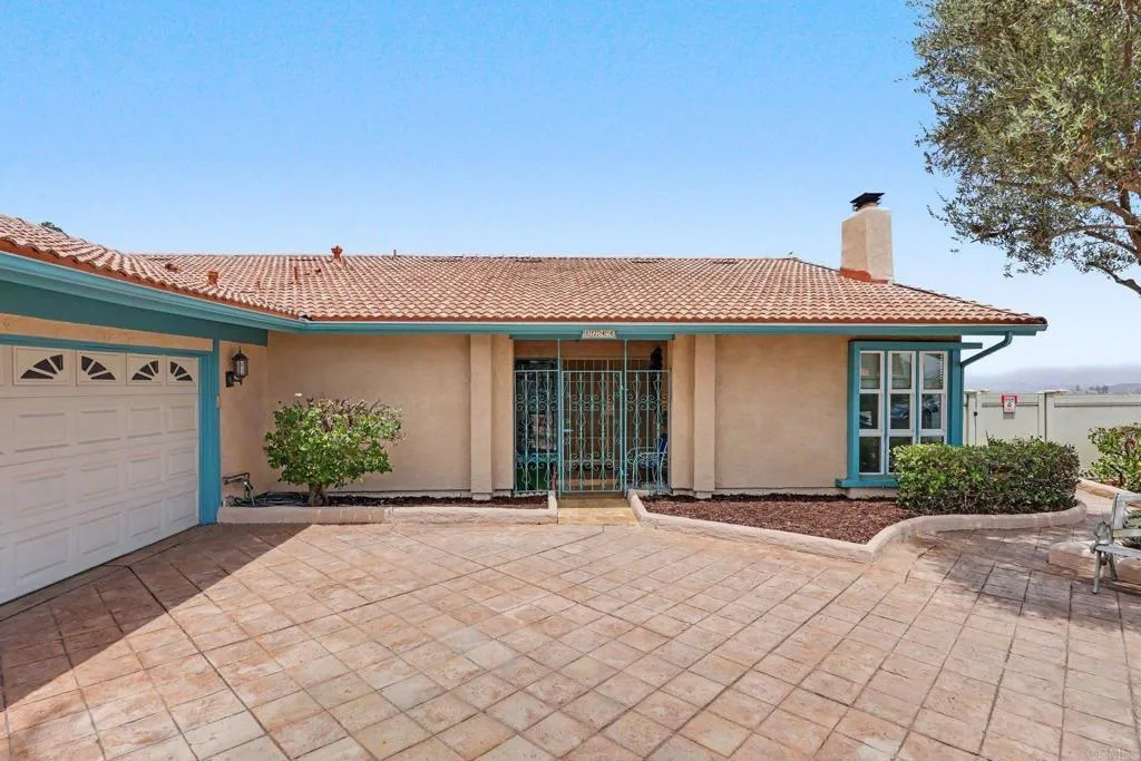 https://cdn.realtyfeed.com/cdn/127/306777268/8a83890883af08a56b91f3c95406dd50.webp