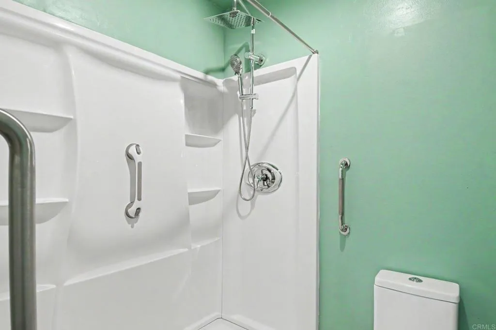 https://cdn.realtyfeed.com/cdn/127/306777268/8a9d453ac43dde439f2feff42e322bc5.webp