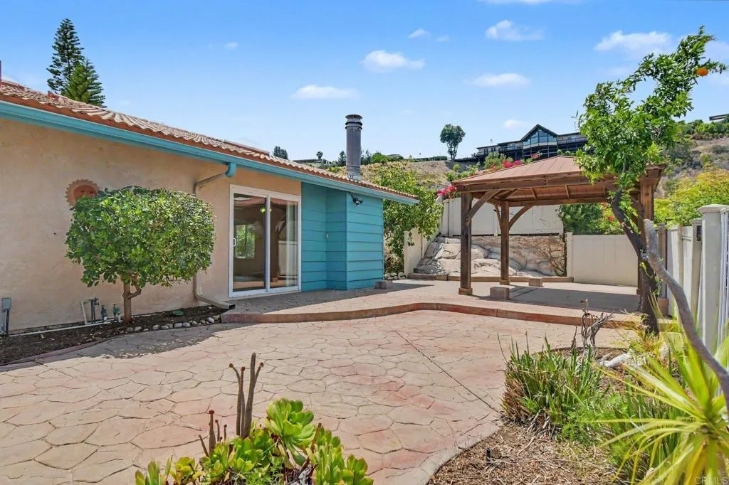 https://cdn.realtyfeed.com/cdn/127/306777268/aa63c67bfcfae96bddebecdce541fe71.webp