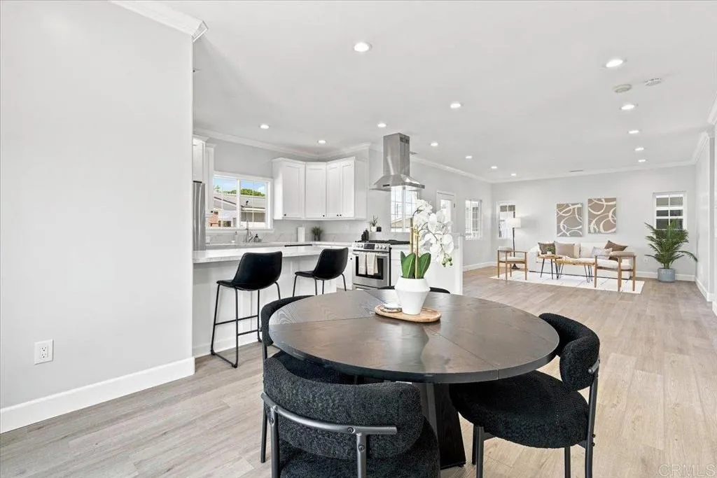 https://cdn.realtyfeed.com/cdn/127/306777342/4860bd9c257f0095a2c1ebe835086c9e.webp