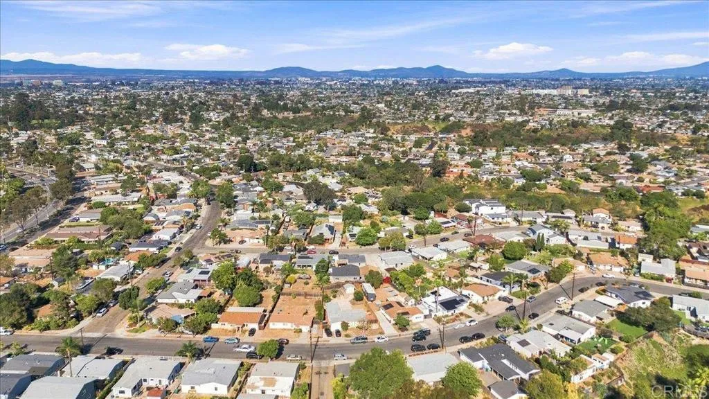 https://cdn.realtyfeed.com/cdn/127/306777342/6691dab158e0c603b5ce19d51ca3a0cc.webp