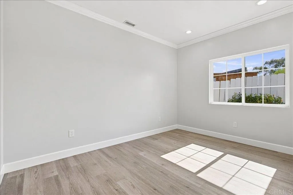https://cdn.realtyfeed.com/cdn/127/306777342/8c7bba96275b1a7f0310fddef6db570d.webp