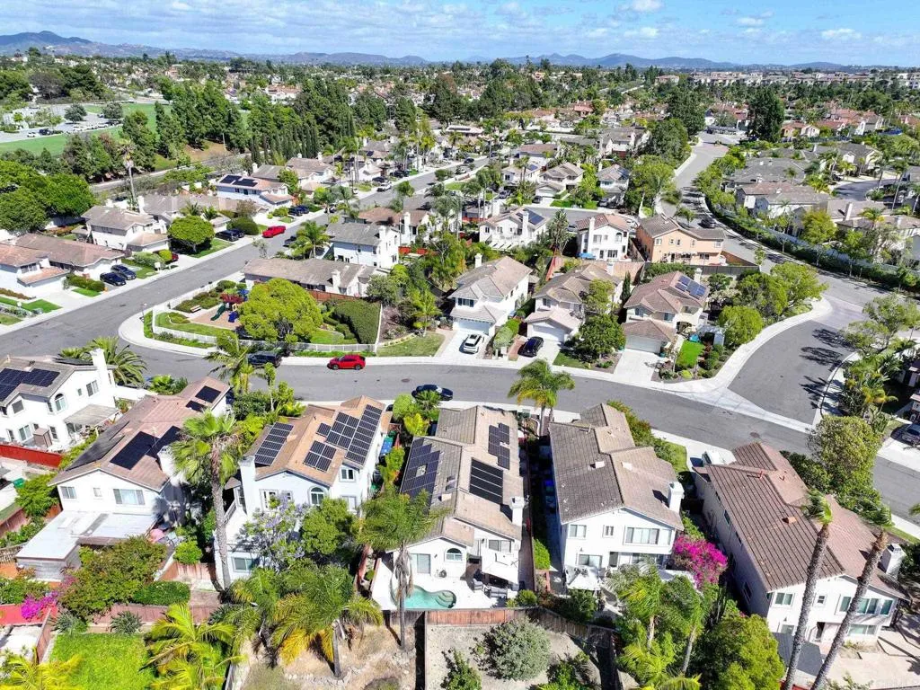 https://cdn.realtyfeed.com/cdn/127/306777459/0e0e23cad1bf706493e66ba1db972d5b.webp