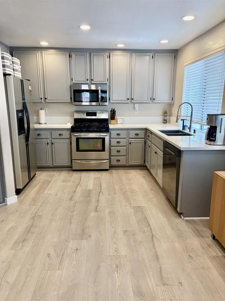 https://cdn.realtyfeed.com/cdn/127/306777459/3b75bf33b451ace51d3824337bfe42ba.webp