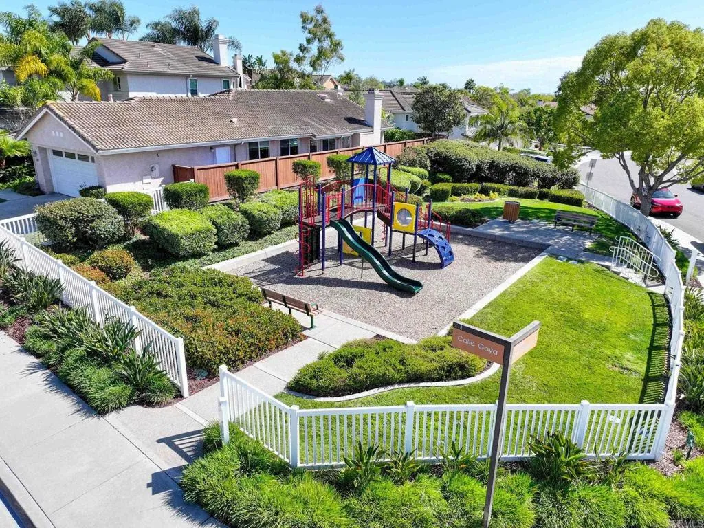 https://cdn.realtyfeed.com/cdn/127/306777459/86b4c94aa6d743170a9c1121449de0a2.webp