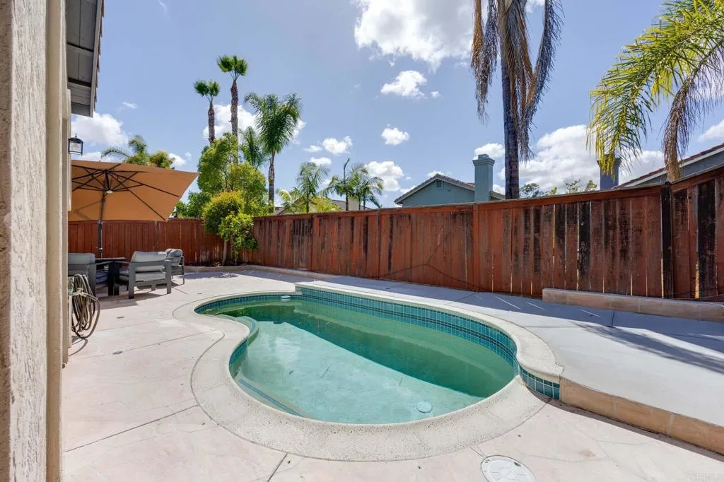 https://cdn.realtyfeed.com/cdn/127/306777459/c2e110e11ef38b4eb4a42d0d0c160229.webp