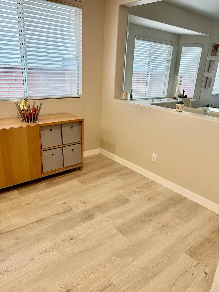 https://cdn.realtyfeed.com/cdn/127/306777459/e999d94cbc885b0aaaca15534341b9fe.webp
