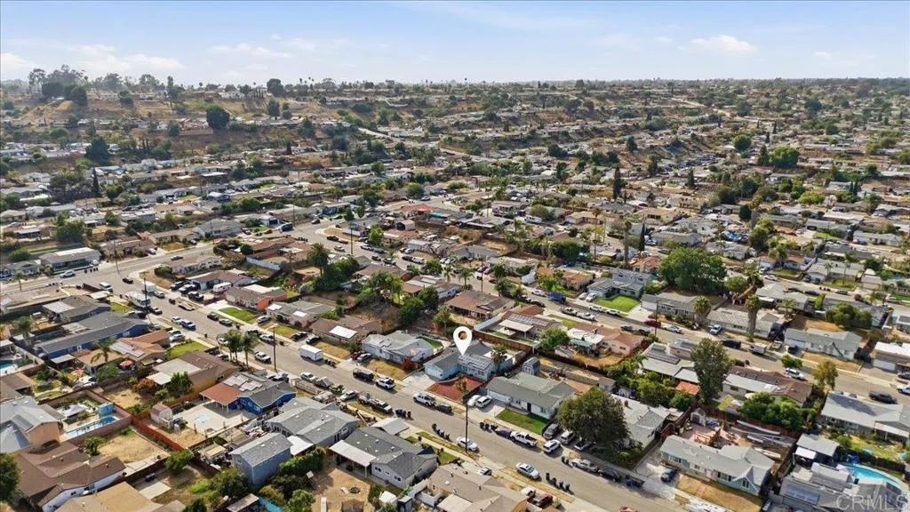 https://cdn.realtyfeed.com/cdn/127/306777483/2a741ce50aa9cfb5985cee452dff7c9c.webp