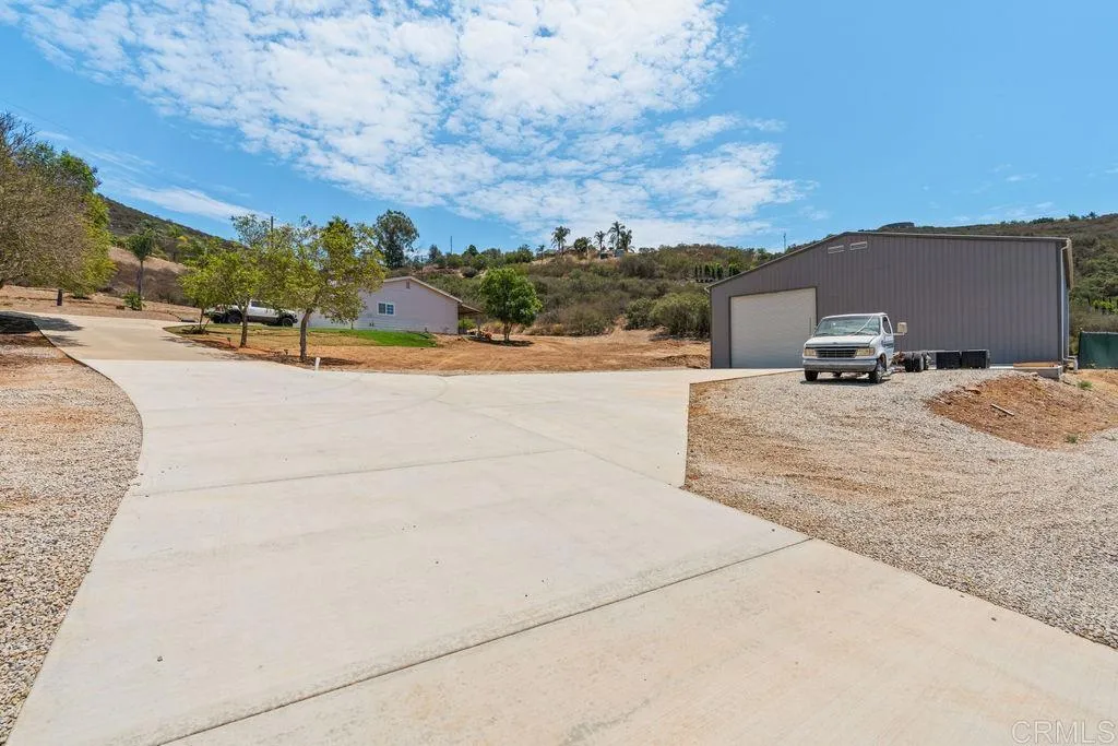 https://cdn.realtyfeed.com/cdn/127/306777555/0900e73fd8ef2ac0096f50ab792f62f5.webp