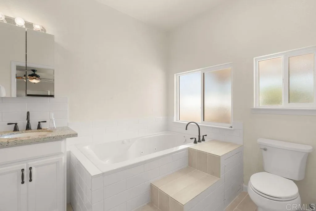 https://cdn.realtyfeed.com/cdn/127/306777555/280f5122df2c7f064d69820ff2bf560b.webp