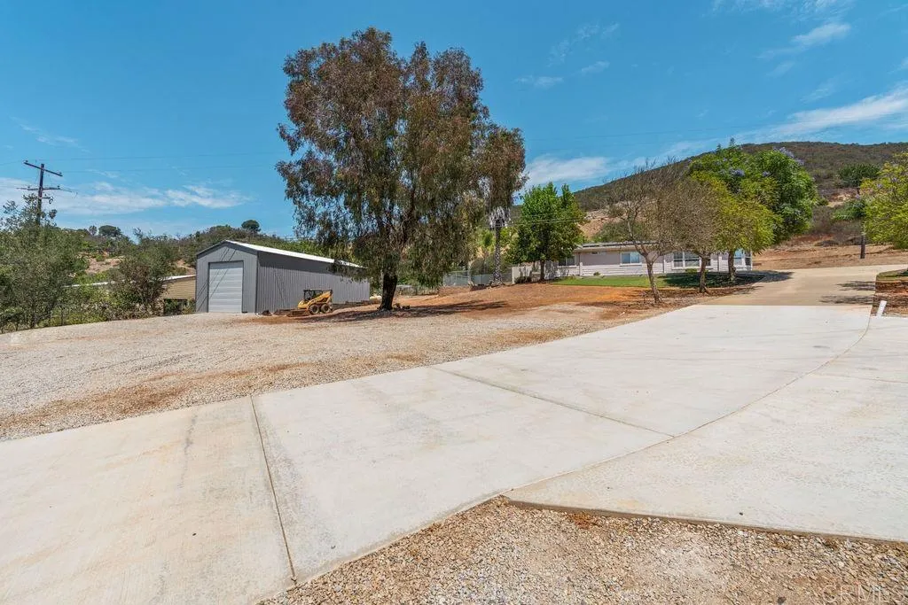 https://cdn.realtyfeed.com/cdn/127/306777555/6b44971e1c640a704b992493b96ea757.webp