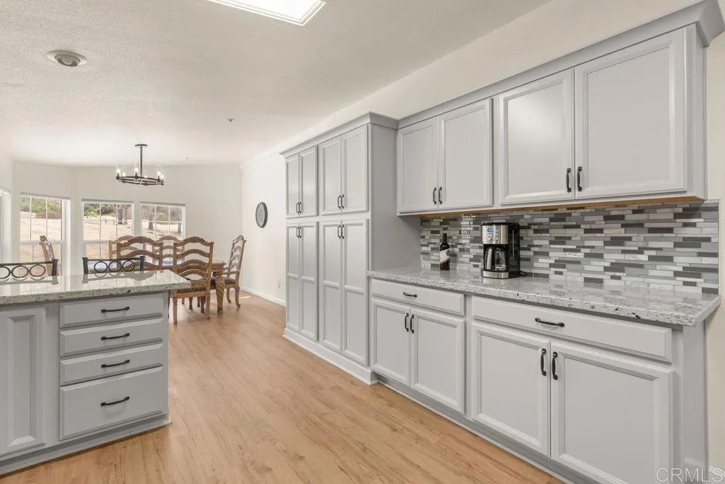 https://cdn.realtyfeed.com/cdn/127/306777555/6d09b9b965d3c6472538862e4c5296bf.webp
