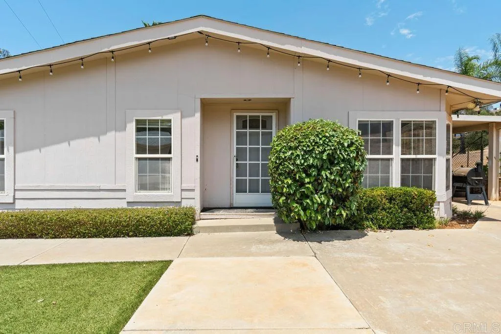 https://cdn.realtyfeed.com/cdn/127/306777555/730e2b362051fed9468a85f6c2a05aa3.webp