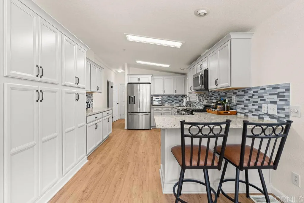 https://cdn.realtyfeed.com/cdn/127/306777555/ad4153cb6c32530a4ae33ccea6ef00b9.webp