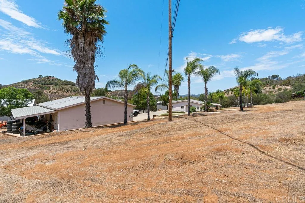 https://cdn.realtyfeed.com/cdn/127/306777555/b7458de0034302a2100061cfdbdeb06f.webp