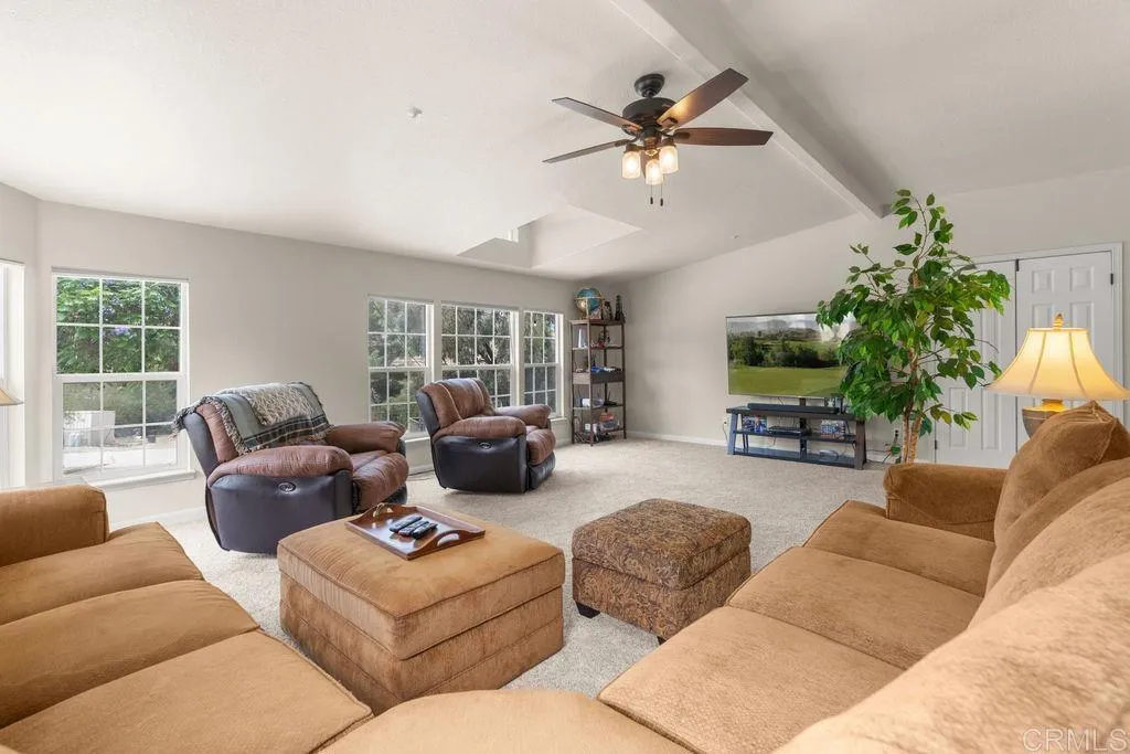 https://cdn.realtyfeed.com/cdn/127/306777555/bb869b0f267233b10aaf40f5b561c930.webp