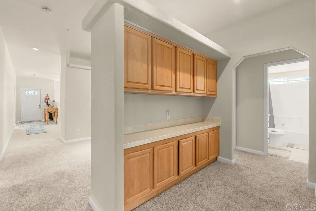 https://cdn.realtyfeed.com/cdn/127/306777555/c12a4ec0a9a52c185dd0b624c5ea5c78.webp