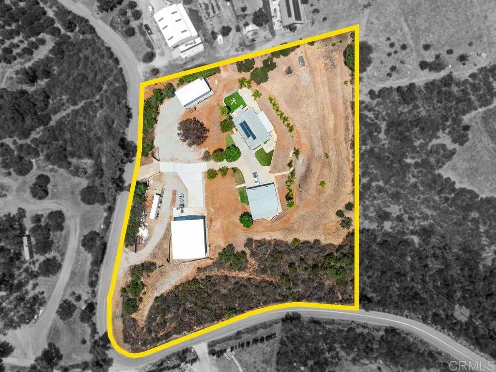 2051 Rainbow Glen Road, Fallbrook, CA 92028 - Photo 3 of 50, Fallbrook, CA