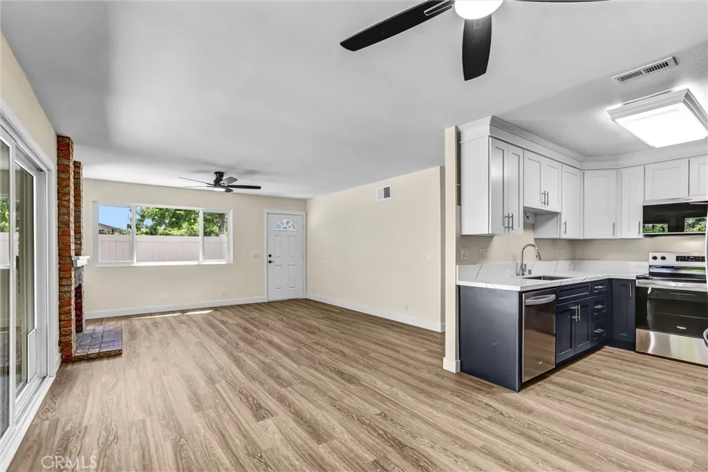 https://cdn.realtyfeed.com/cdn/127/306777559/3a9849a24d0e2165eff87f4bc7e38f2e.webp