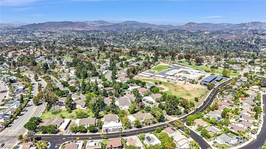 https://cdn.realtyfeed.com/cdn/127/306777559/ad89163df896cc961dfa02c21a293e34.webp