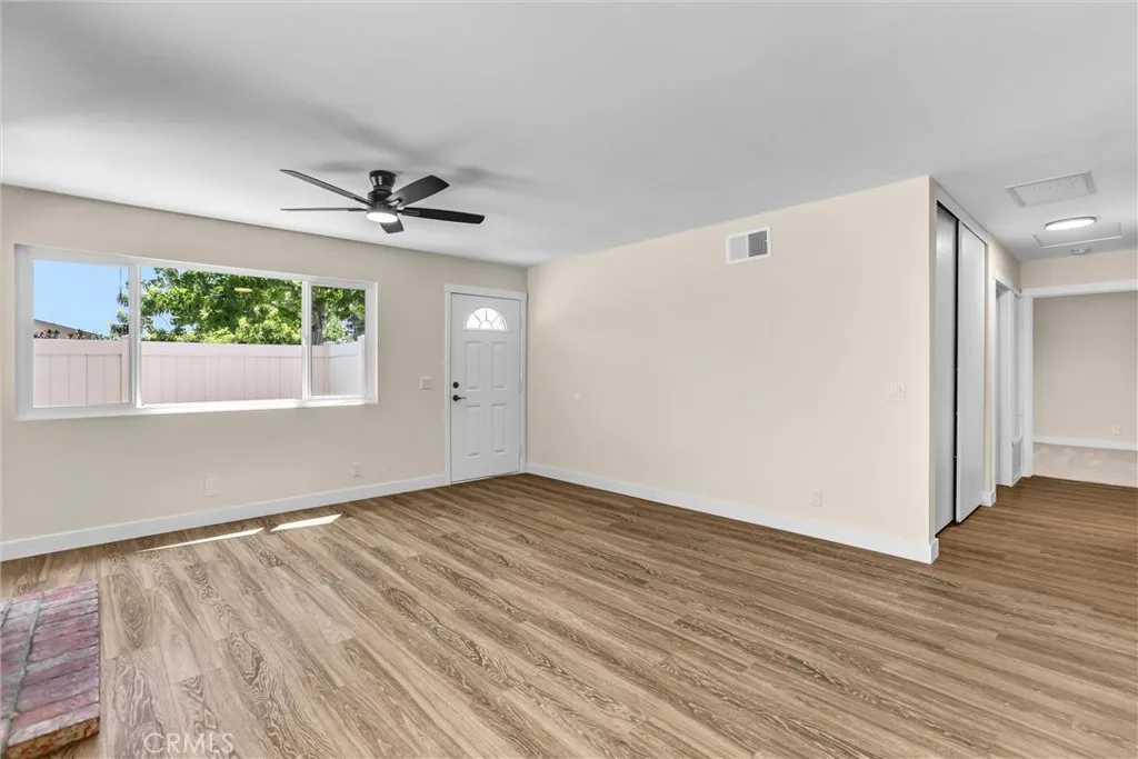 https://cdn.realtyfeed.com/cdn/127/306777559/b9af926da8fce04ba60a936a143a5bc2.webp