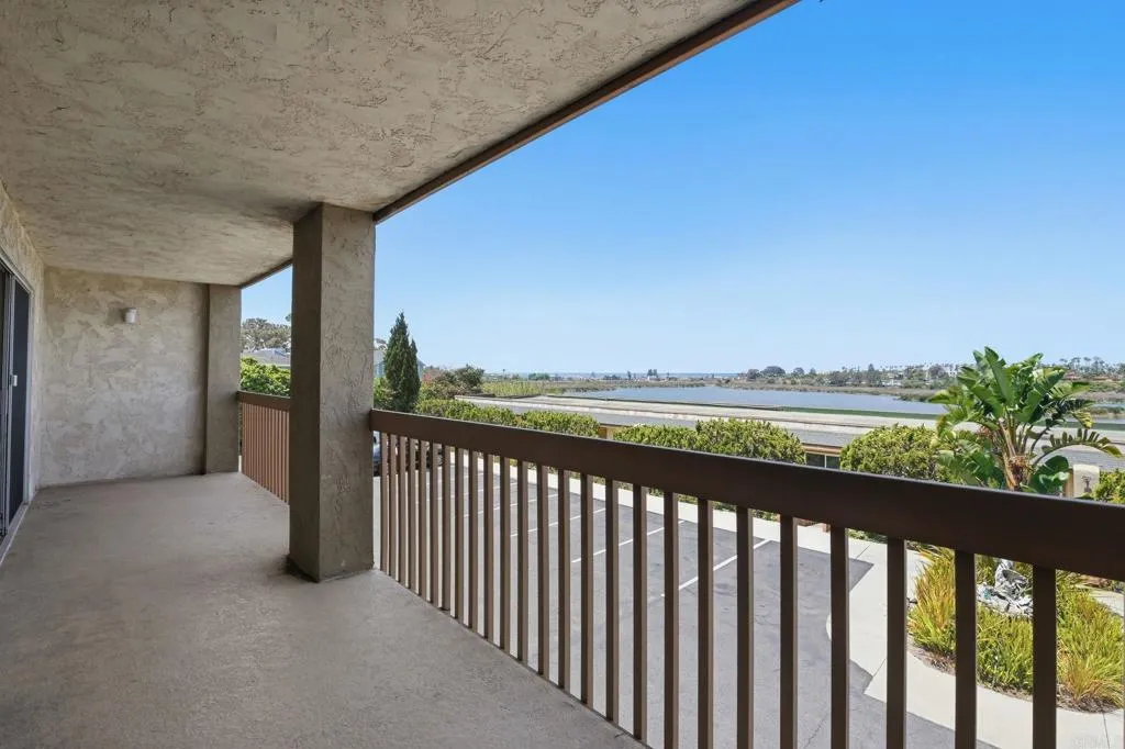 2475 Jefferson Unit 103, Carlsbad, CA 92008 - Photo 2 of 23, Carlsbad, CA