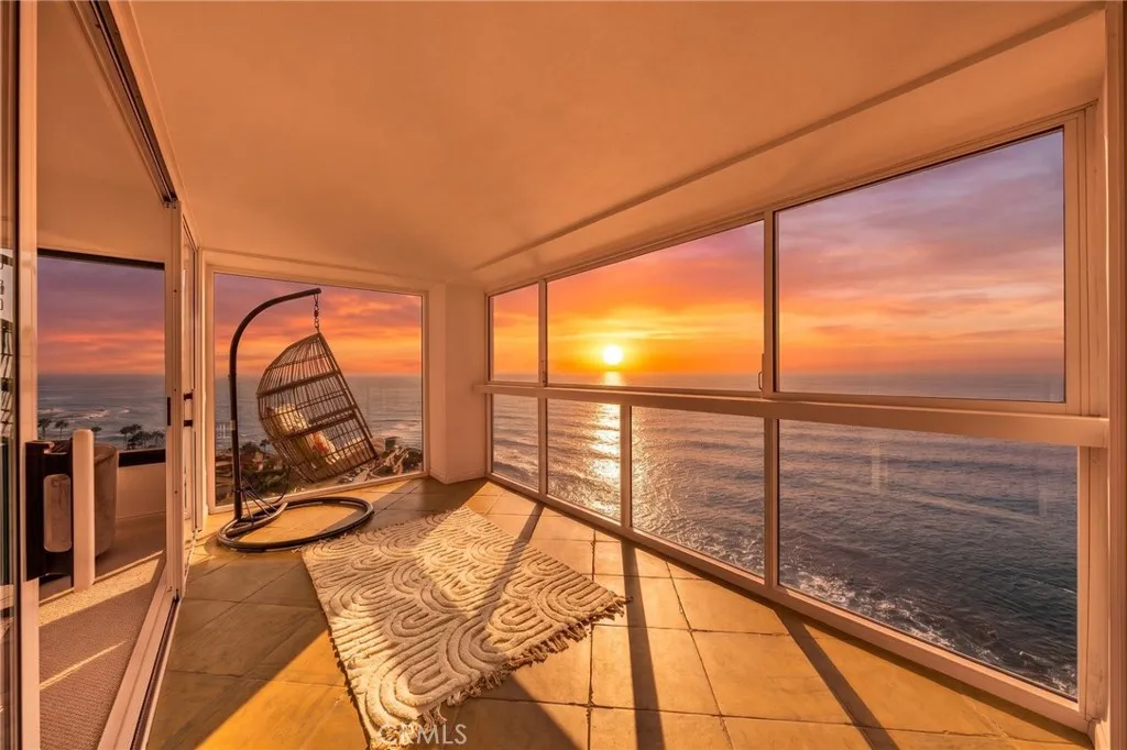 https://cdn.realtyfeed.com/cdn/127/306777654/2c2c47f0280e8026bb9a0bd5e3006354.webp