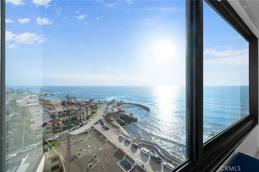 https://cdn.realtyfeed.com/cdn/127/306777654/c3403a774c49fc085ff2d866cd291c9c.webp