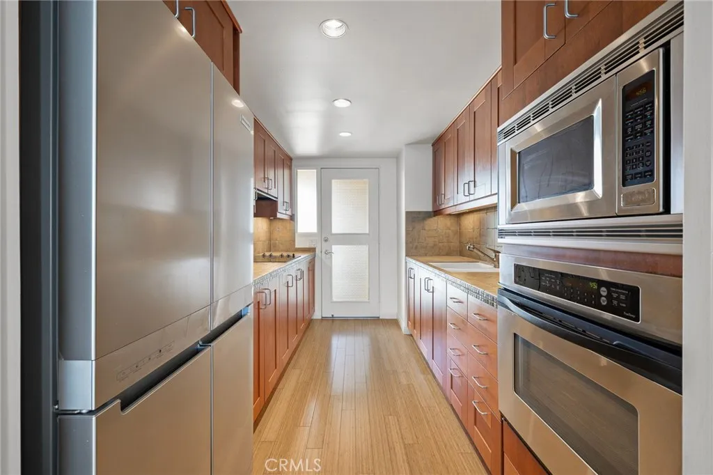 https://cdn.realtyfeed.com/cdn/127/306777654/e76ee96c19c4136d171902ff45776f3a.webp