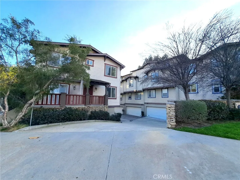La Crescenta, CA 91214