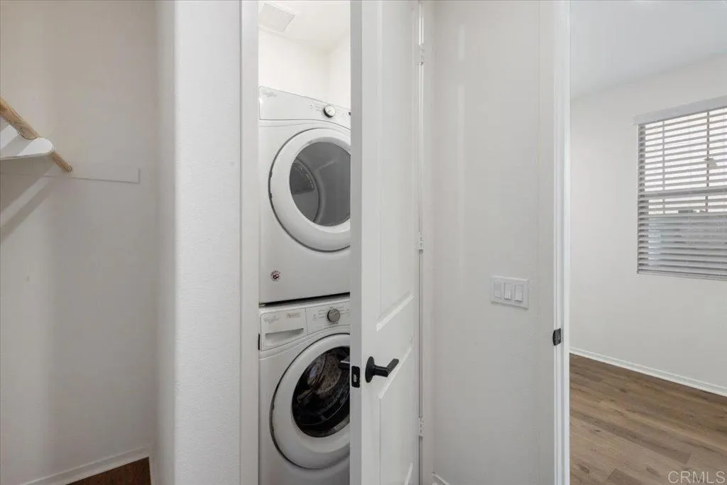 https://cdn.realtyfeed.com/cdn/127/306777689/01acf8710fdb8ba9eea9d651d63502b0.webp