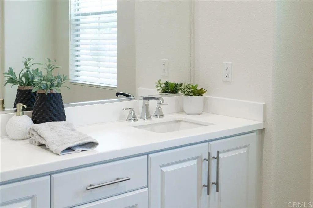 https://cdn.realtyfeed.com/cdn/127/306777689/0c2b71c9ea737b94e4f3832a47858da7.webp