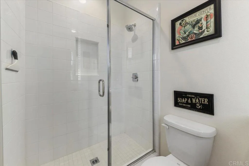 https://cdn.realtyfeed.com/cdn/127/306777689/41a8a661cd443f35c9c825f32e8bd4c9.webp