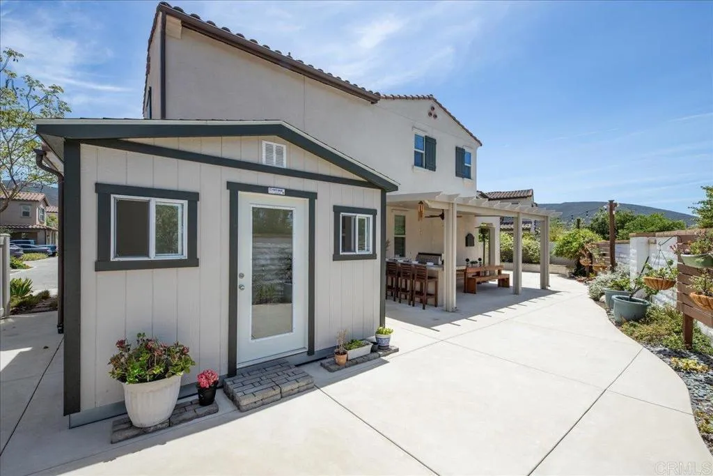 https://cdn.realtyfeed.com/cdn/127/306777689/c01701f94449c14ea851d14bfe863966.webp